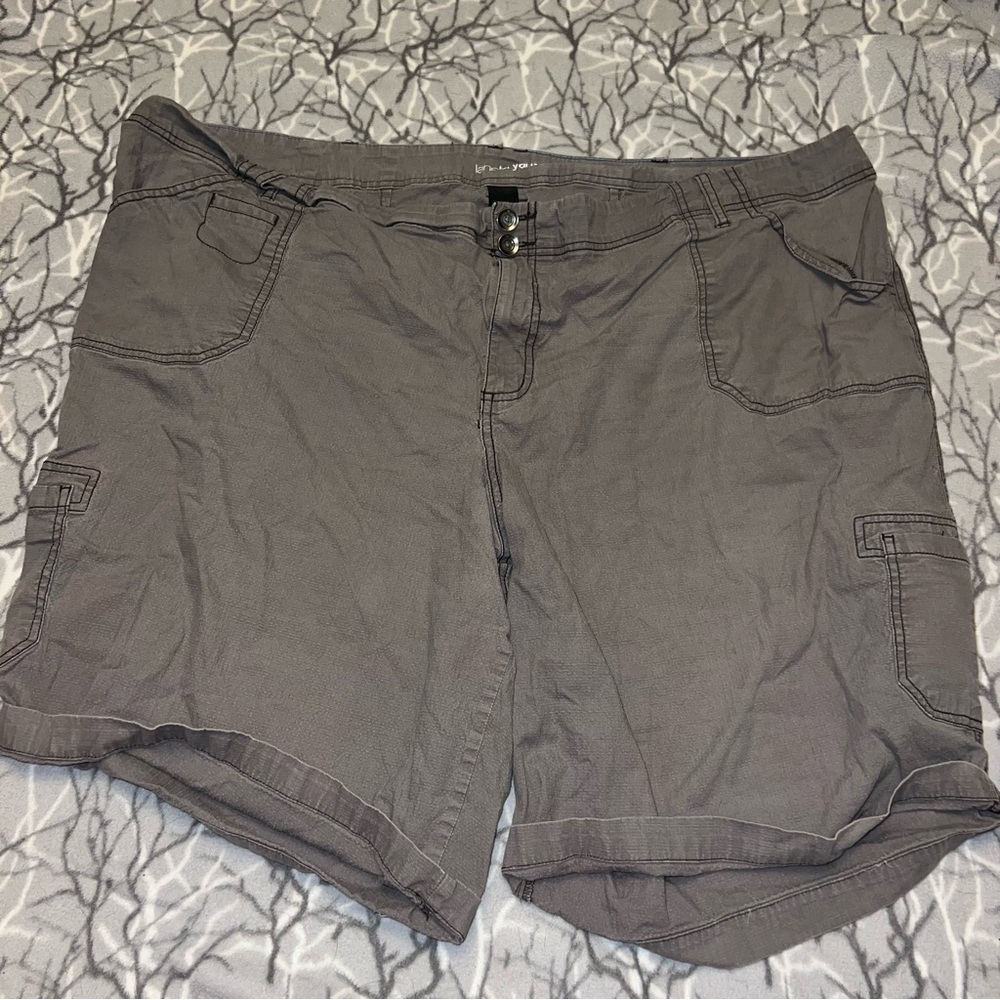 Lane Bryant Shorts Size 28